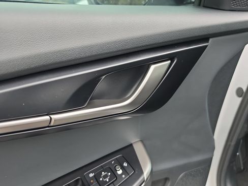 New 2026 Kia EV6 Light RWD image 18