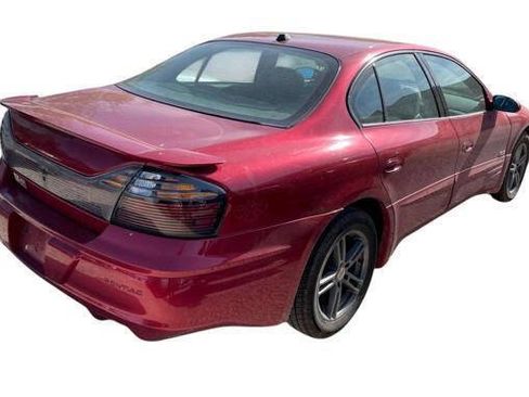 Used 2004 Pontiac Bonneville SLE w/ Premier Edition FWD image 5