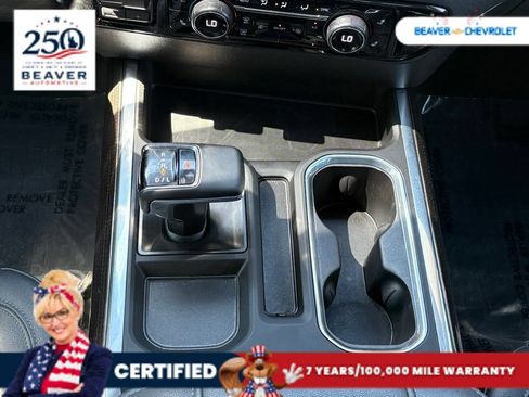 Used 2024 Chevrolet Silverado 1500 LT Trail Boss w/ Convenience Package II AWD/4WD image 19