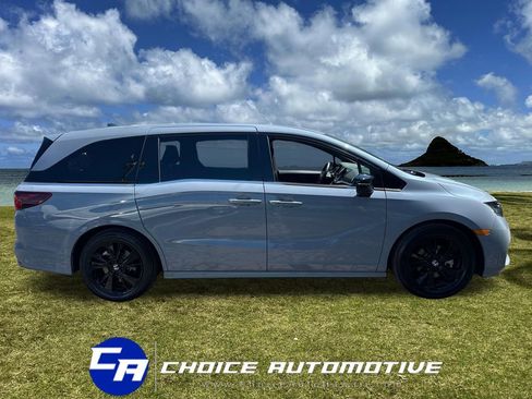 Used 2023 Honda Odyssey Sport image 8