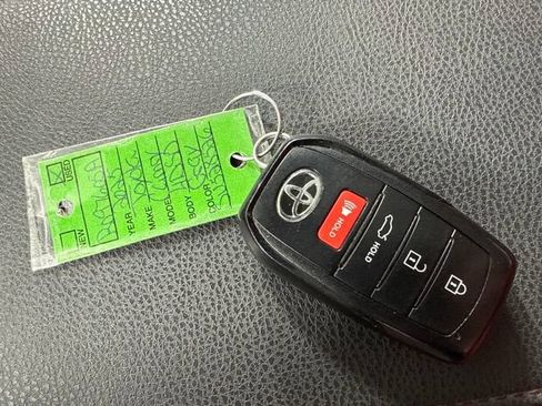 Used 2025 Toyota Camry XSE w/ Premium Plus Package AWD/4WD image 31