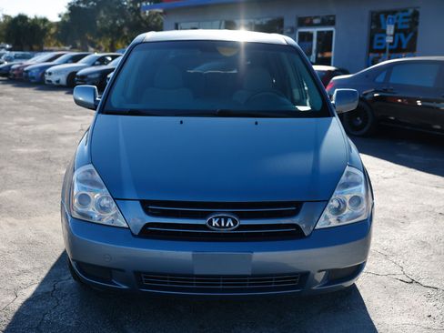 Used 2006 Kia Sedona LX image 19
