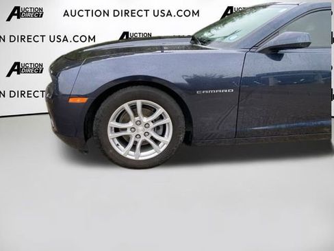 Used 2013 Chevrolet Camaro LT w/ Silver Rally Stripe Package image 8