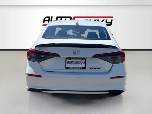 Used 2023 Honda Civic EX image 6