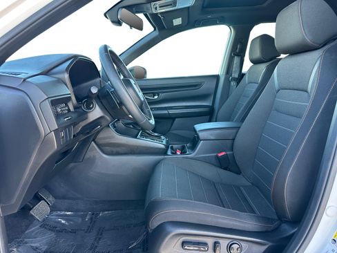 Used 2024 Honda CR-V Sport image 9