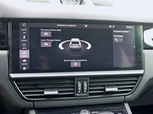 Used 2019 Porsche Cayenne AWD/4WD image 26