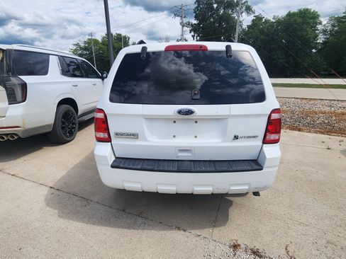 Used 2010 Ford Escape 2WD Hybrid image 6