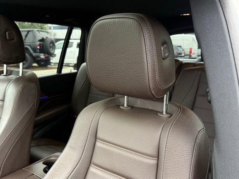 Certified 2022 Mercedes-Benz GLS 450 4MATIC image 3