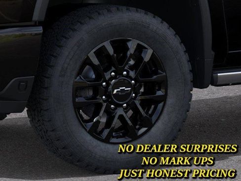 New 2026 Chevrolet Silverado 2500 LTZ w/ LTZ Plus Package AWD/4WD image 9