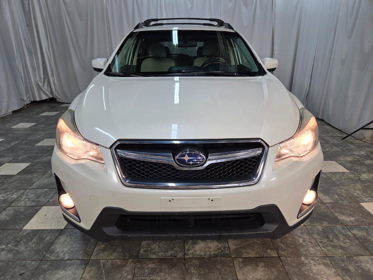 Used 2016 Subaru Crosstrek 2.0i Premium AWD/4WD image 3
