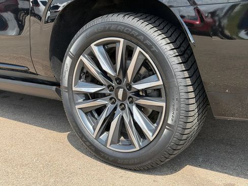Used 2021 Cadillac Escalade ESV Sport Platinum AWD/4WD image 27