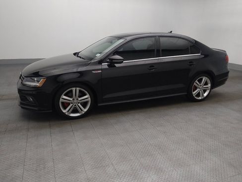 Used 2017 Volkswagen Jetta GLI image 2