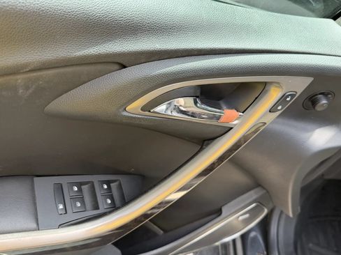 Used 2015 Buick Verano Leather FWD image 28