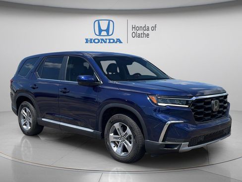 Certified 2025 Honda Pilot EX-L image 1