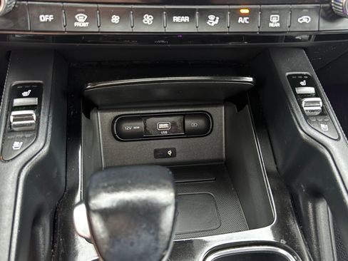 Used 2020 Kia Telluride SX w/ SX Prestige Package AWD/4WD image 26