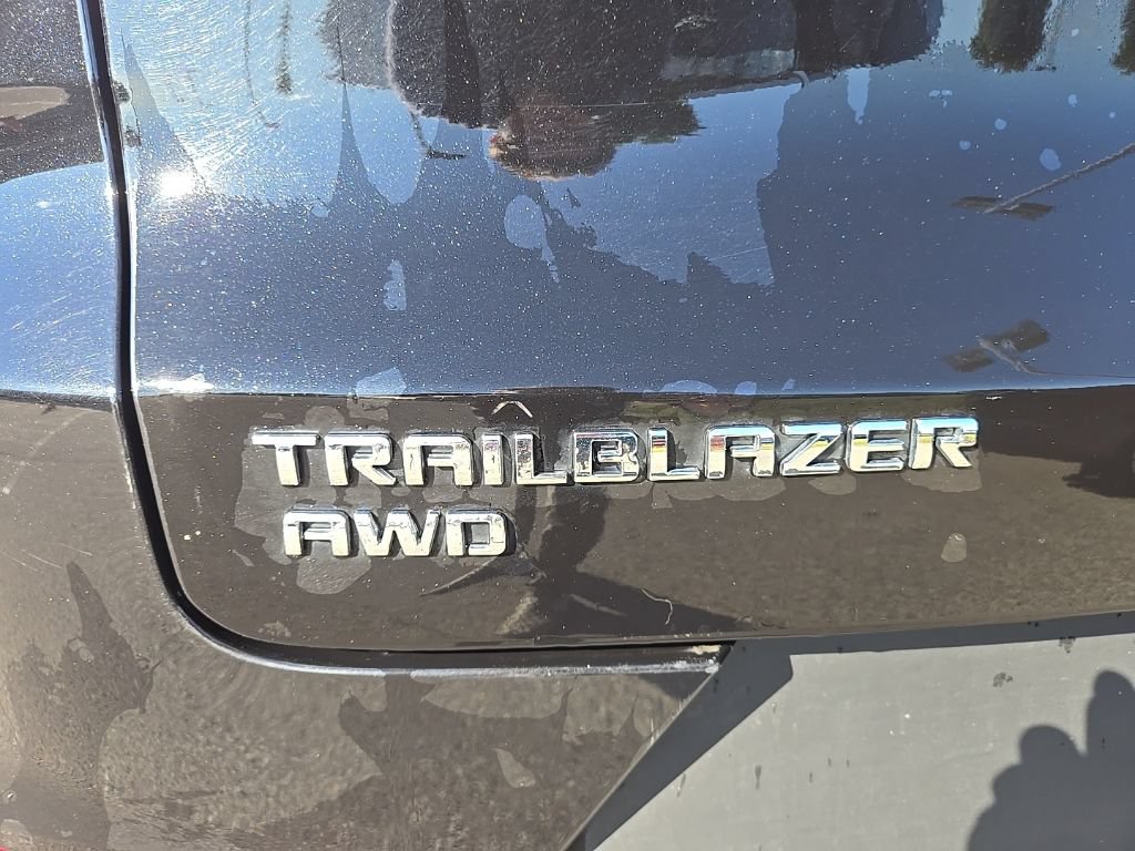 Used 2024 Chevrolet TrailBlazer LT AWD/4WD image 7