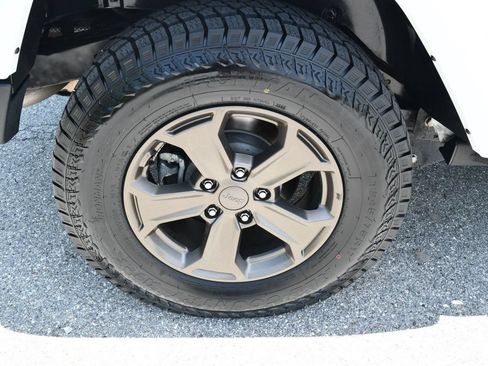 Used 2018 Jeep Wrangler Sport AWD/4WD image 60
