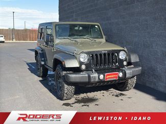 Used 2015 Jeep Wrangler Sport AWD/4WD video 1