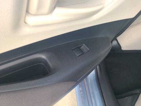 Used 2024 Toyota Corolla LE image 15