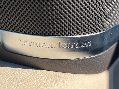 Certified 2019 Mercedes-Benz GLS 450 4MATIC image 21