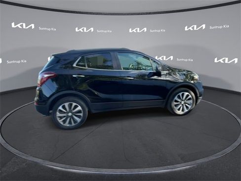 Used 2021 Buick Encore Preferred image 22
