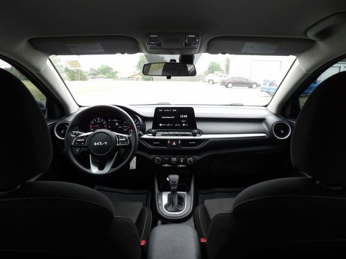 Used 2024 Kia Forte LX FWD image 20