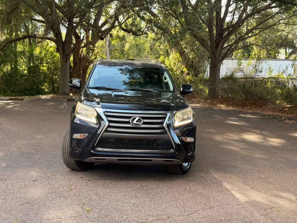 Used 2015 Lexus GX 460 w/ Navigation Package AWD/4WD image 2