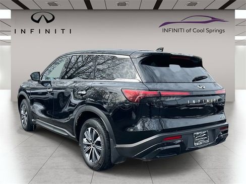 Certified 2025 INFINITI QX60 Pure image 5
