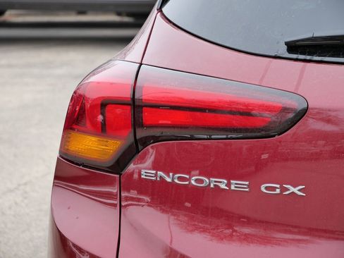 Used 2023 Buick Encore GX Preferred w/ Cold Weather Comfort Package image 9