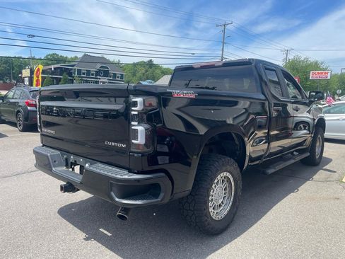 Used 2020 Chevrolet Silverado 1500 Custom Trail Boss w/ Custom Convenience Package AWD/4WD image 4