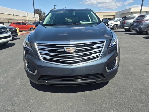 Used 2019 Cadillac XT5 Luxury FWD image 3