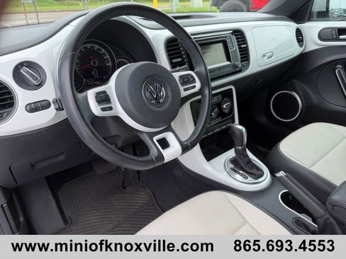 Used 2019 Volkswagen Beetle 2.0T S FWD image 27