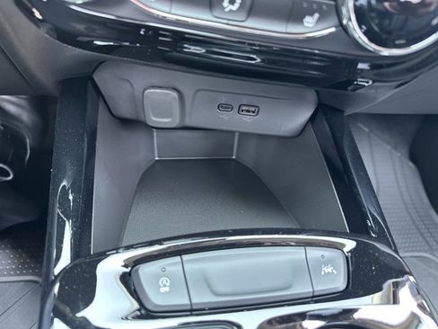 New 2025 Chevrolet Trax ACTIV w/ Driver Confidence Package image 19