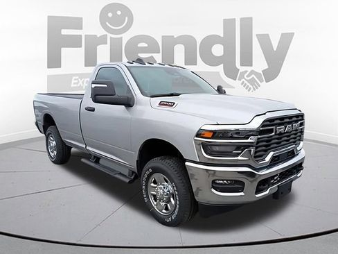 New 2026 RAM 2500 Tradesman AWD/4WD image 3