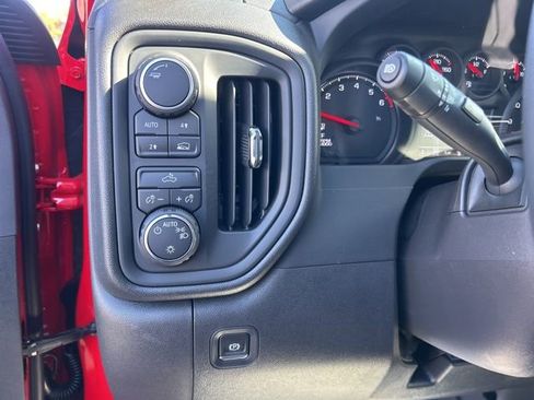 New 2026 Chevrolet Silverado 1500 W/T w/ WT Value Package AWD/4WD image 17