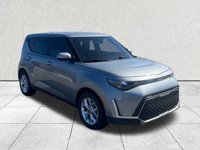 Used 2024 Kia Soul LX w/ Option Group 015