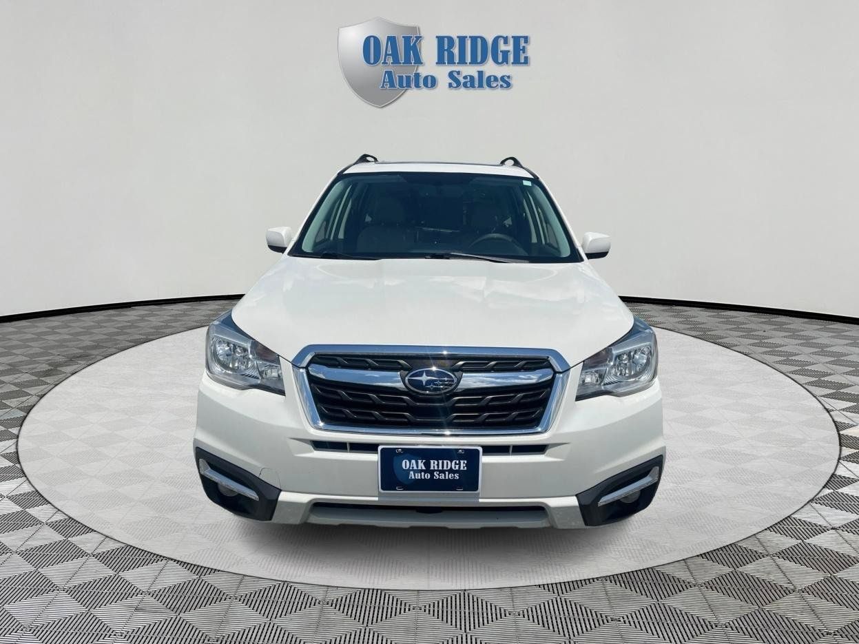 Used 2018 Subaru Forester 2.5i Limited AWD/4WD image 2