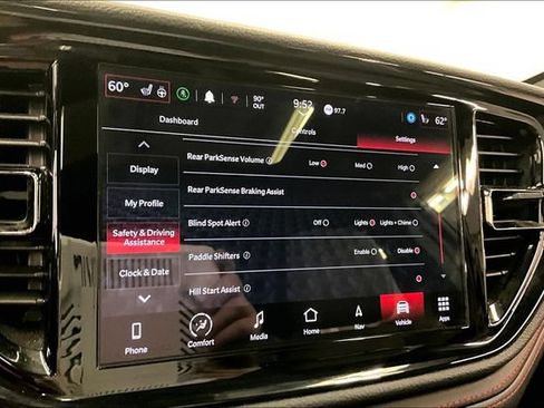 Used 2024 Dodge Durango R/T w/ Tow 'N Go Group AWD/4WD image 41