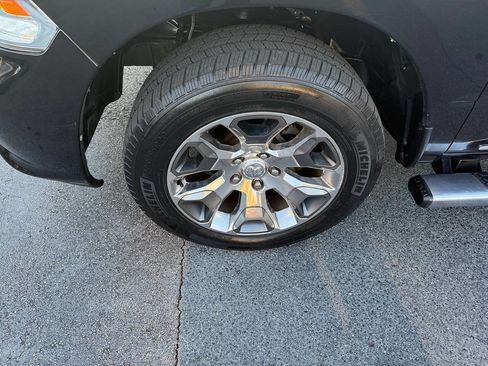 Used 2017 RAM 1500 Limited image 10