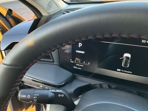 New 2025 Nissan Kicks SR w/ Illumination Package image 22