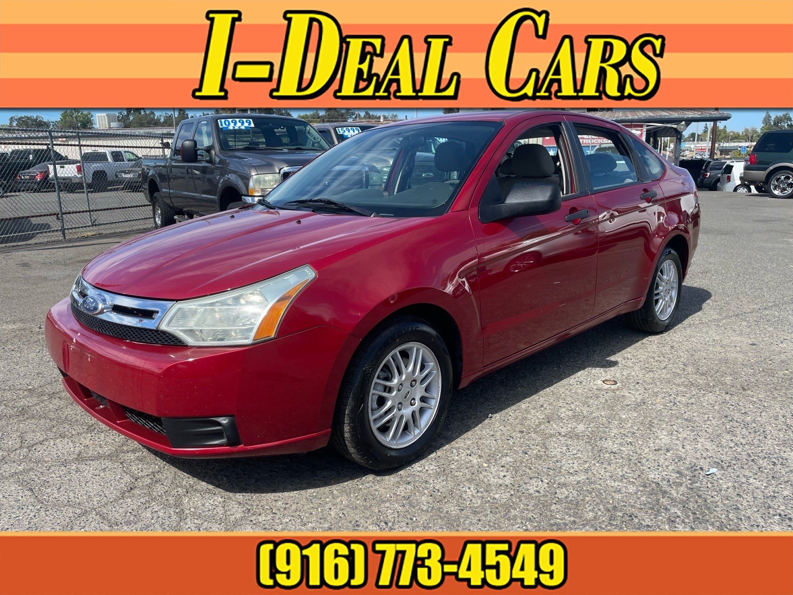 Used 2010 Ford Focus SE FWD image 1