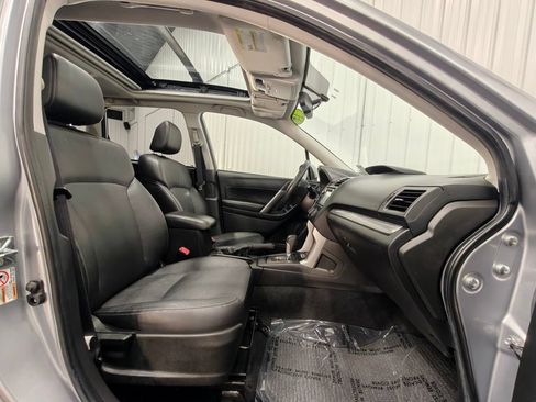 Used 2014 Subaru Forester 2.5i Limited w/ Popular Package #1 AWD/4WD image 21