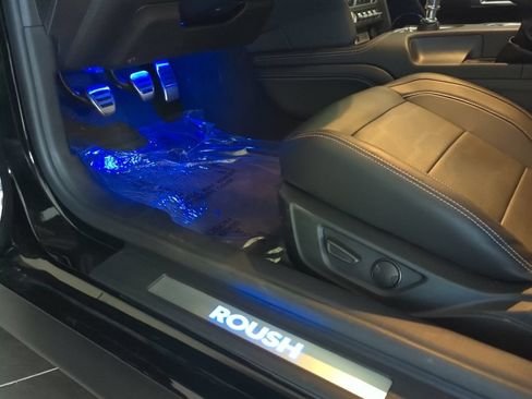 Used 2022 Ford Mustang GT Premium w/ GT Performance Package RWD image 28