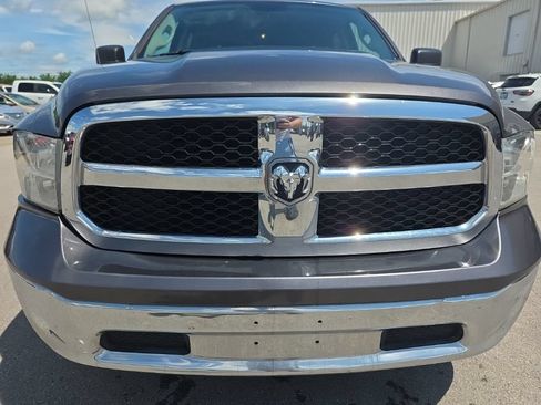 Used 2020 RAM 1500 Classic SLT AWD/4WD image 2