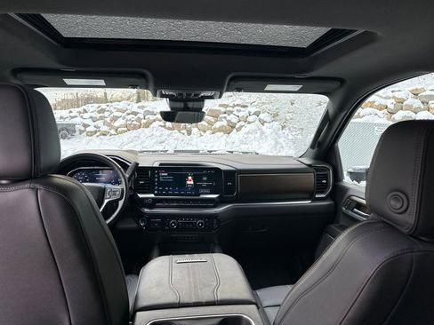 Certified 2024 Chevrolet Silverado 2500 High Country w/ High Country Premium Package image 37