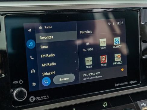 Used 2022 Toyota Tundra SR5 image 28