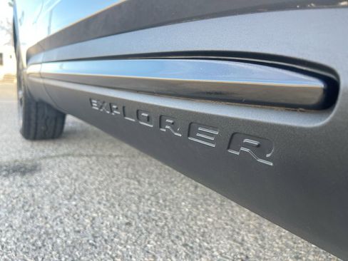 Used 2022 Ford Explorer Timberline image 14