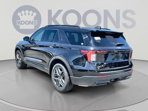 New 2026 Ford Explorer ST-Line w/ ST-Line Street Pack AWD/4WD image 14