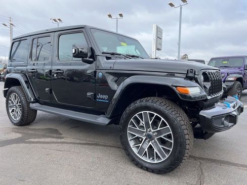 Used 2024 Jeep Wrangler High Altitude image 48