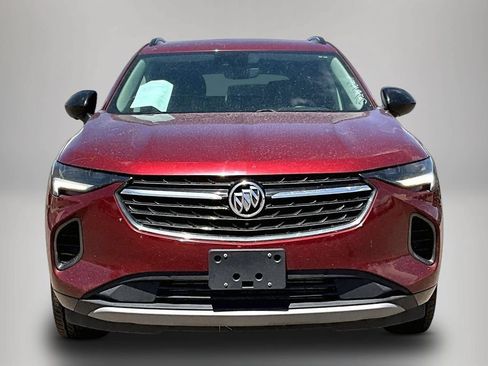 Used 2022 Buick Envision Essence w/ Technology Package II FWD image 2
